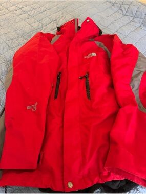 The North Face Red Gore-Tex Summit Series Ski Jacket men’s XL